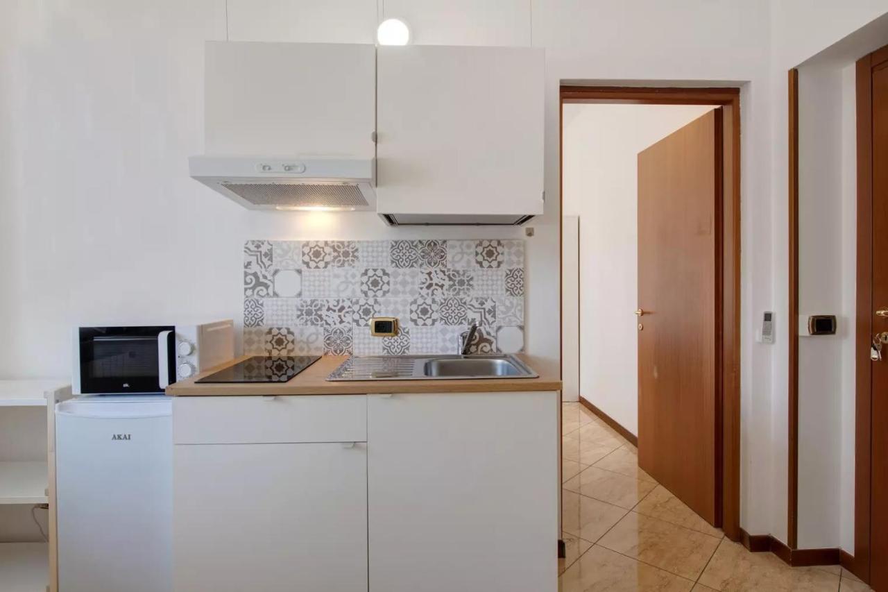 Civico 22 Apartment Peschiera del Garda Ngoại thất bức ảnh