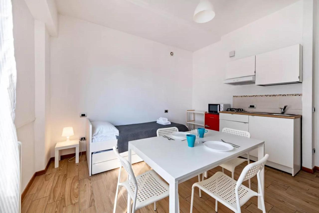 Civico 22 Apartment Peschiera del Garda Ngoại thất bức ảnh