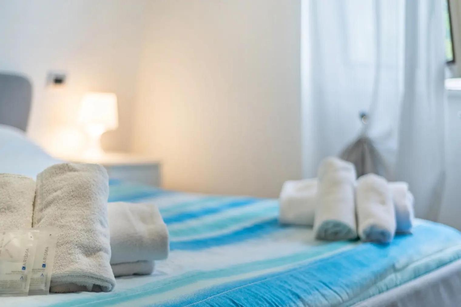 Civico 22 Apartment Peschiera del Garda Ngoại thất bức ảnh